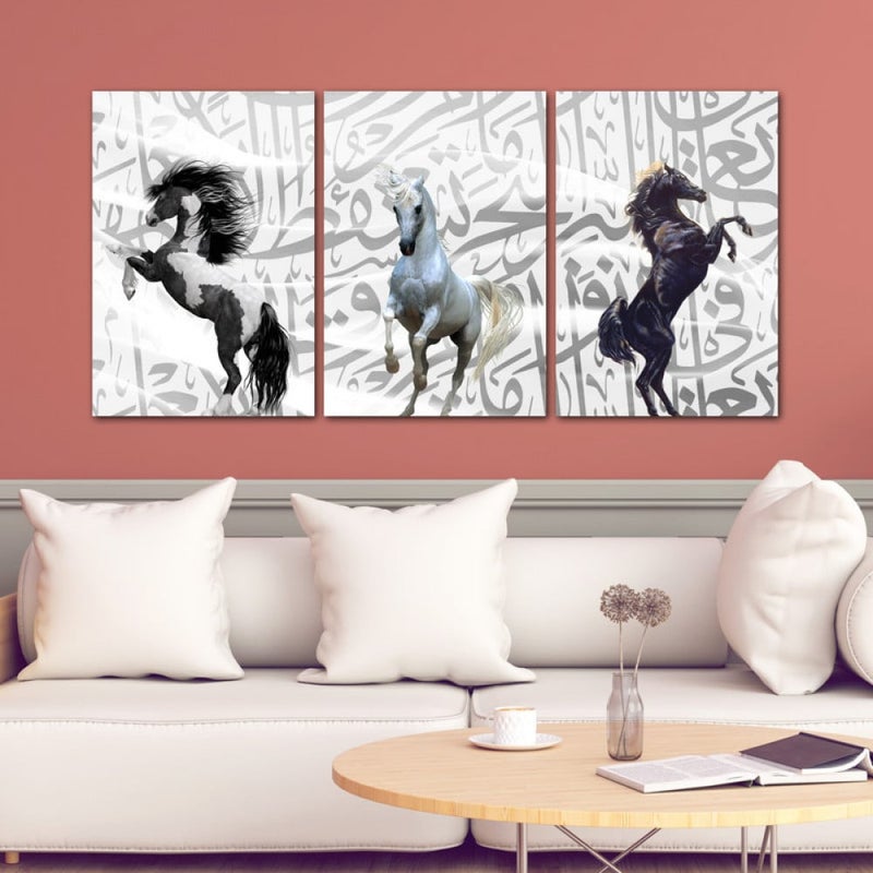 ماركتنا ثلاث لوحات قماشية بتصميم إسلامي مع برواز مجوف مقاس (120×60) ثلاث قطع - Image 1