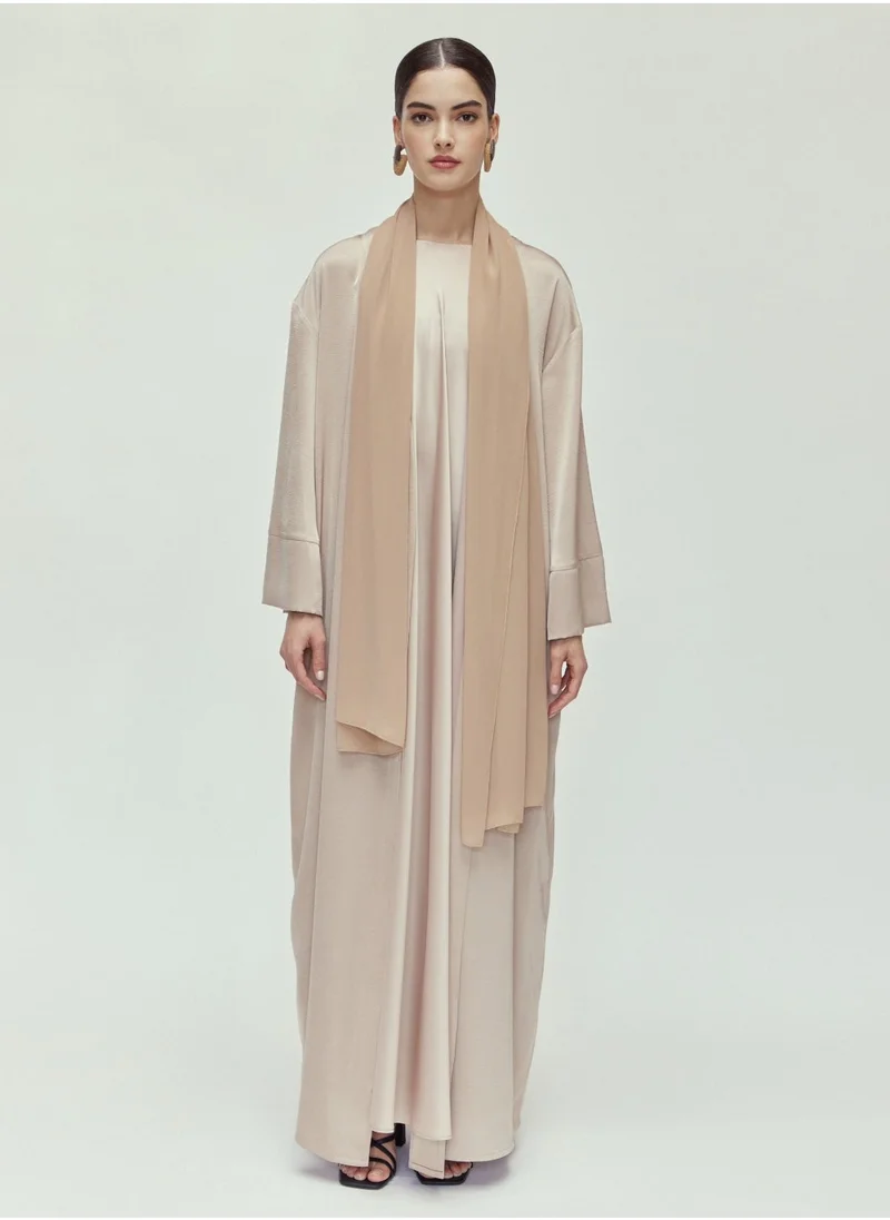 CHASE Essential Abaya