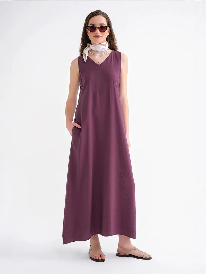 MixRay Mixray V-Neck Sleeveless Maxi Dress with Pockets