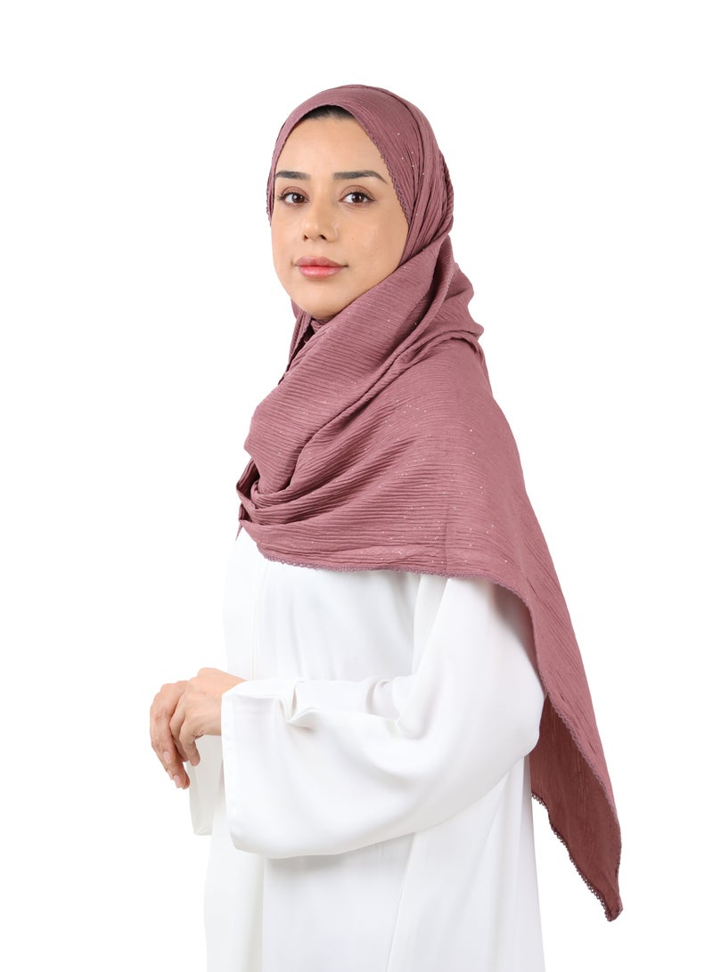 جميلة وشاح قطني مزيج مجعّد مع حواف دانتيل ولمسات لامعة - عنابي - Image 3