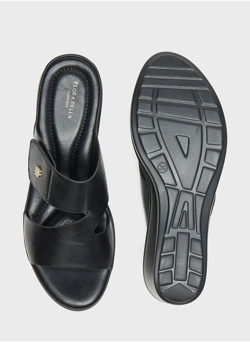 shoexpress Double Strap Wedge Sandals - Image 4