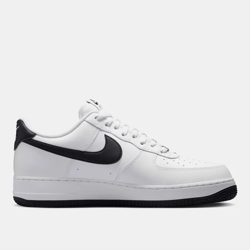 Nike Men's Air Force 1 '07 Shoes