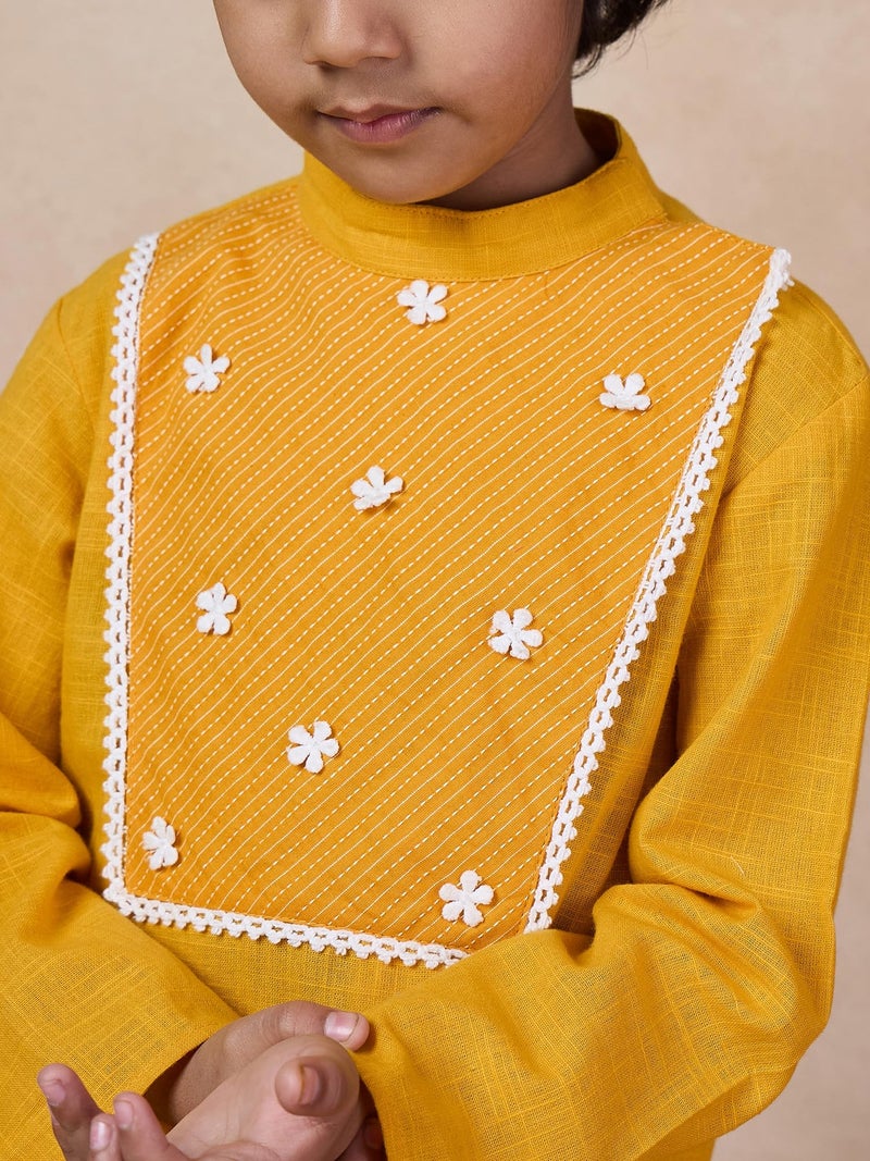 Pspeaches Boys Mandarin Collar Floral Yoke Design Regular Thread Work Kurta with Dhoti Pants (10-12Years) - Image 2