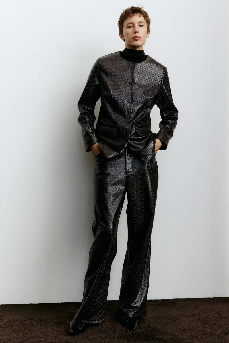 اتش اند ام جاكيت من نسيج مطلي