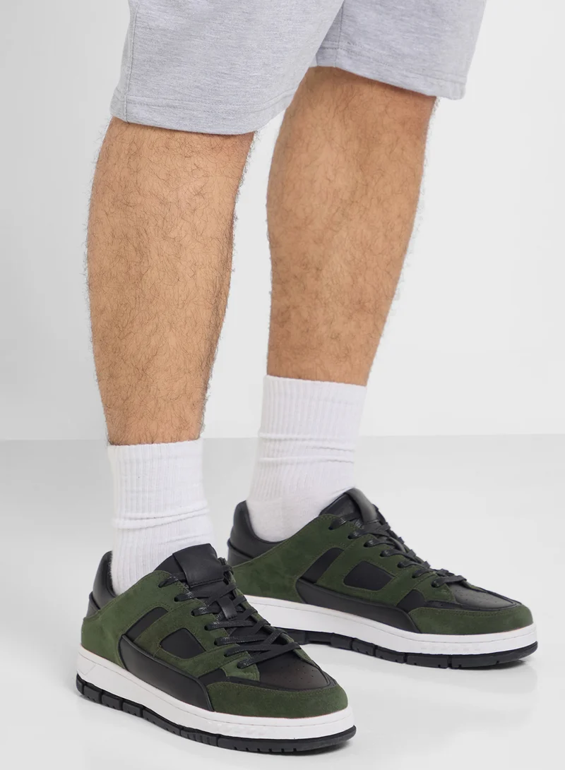 Seventy Five Lifestyle Sneakers