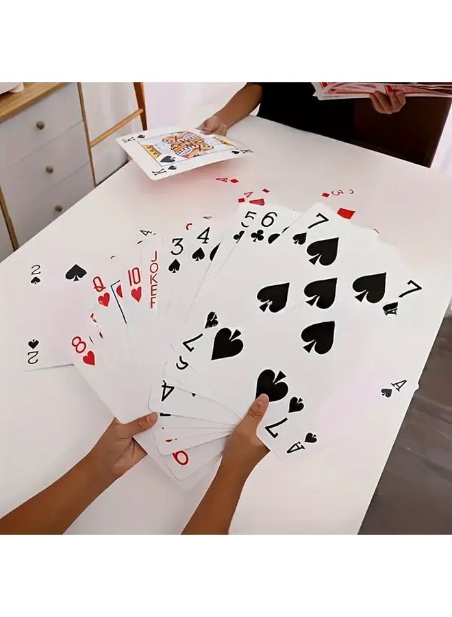 مجموعة أوراق اللعب العملاقة النابضة بالحياة مقاس 6.9 بوصة × 4.8 بوصة لألعاب الحفلات الداخلية والخارجية - Image 1