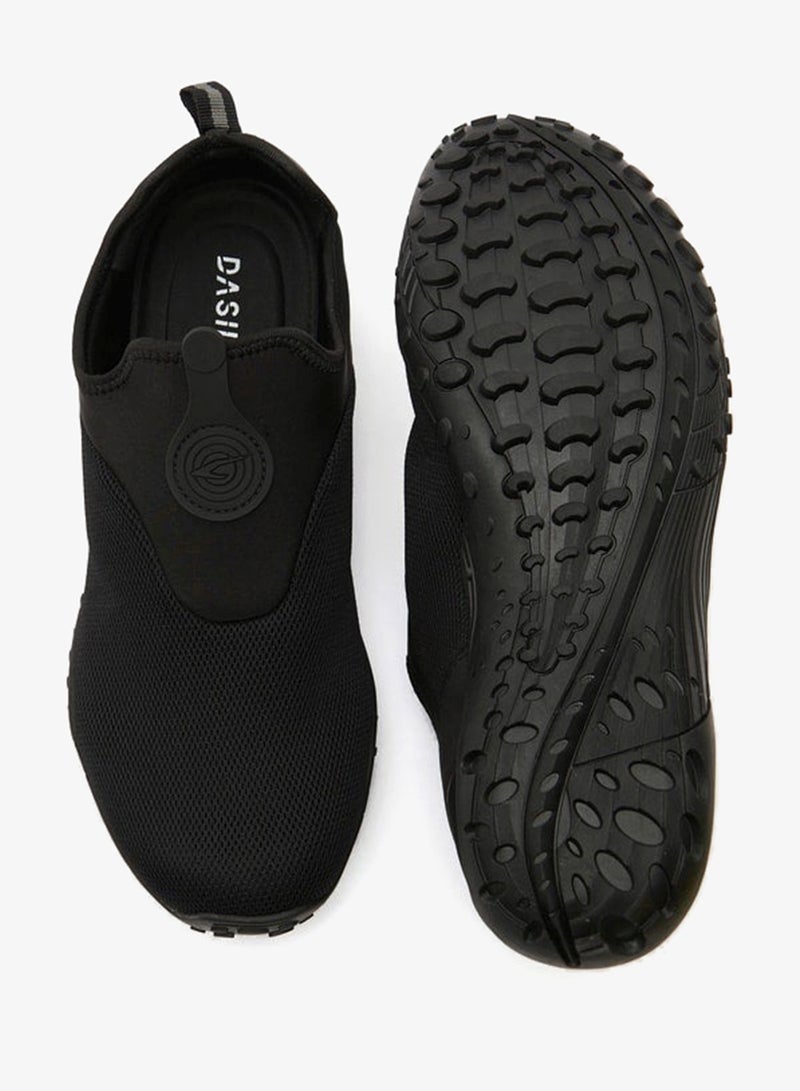 Dash Men Textured Slip On Sports Shoes - Image 5