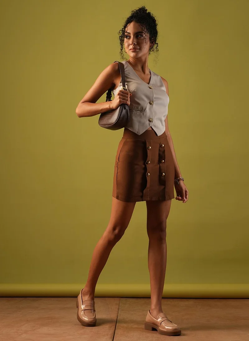 جلو باص جوب نسائي أنيق بخصر متوسط وتفاصيل أزرار