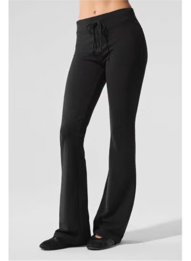 Alo Yoga ALO Lady's slim-fit high-waisted wide-leg yoga pants with a built-in ocks-raising feature - Image 1