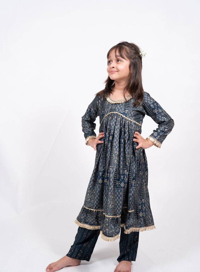 Maithili Printed Round Neck Kurta and Pants Set - Image 1