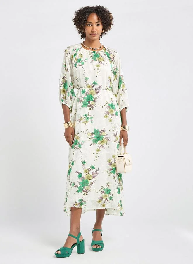 سبلاش فيڤ فستان ميدي بأكمام خفاش وطبعات زهرية وحزام رباط