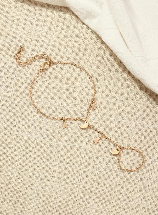 تايك تو سوار متصل بسلسلة يد بتصميم نجمة وقمر