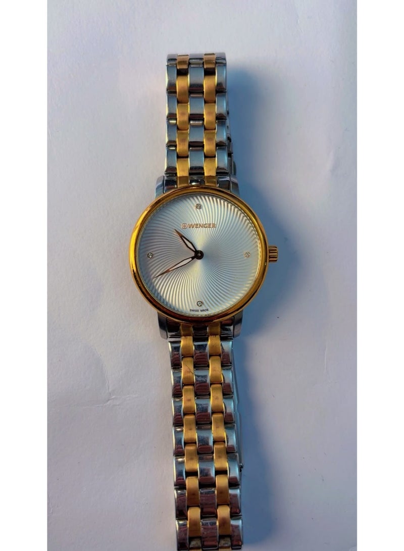Wenger Urban Donnissima Swiss Made Women’s Watch (01.1721.104) – Two-Tone Stainless Steel – Pre-Owned / Like Brand New - Image 4