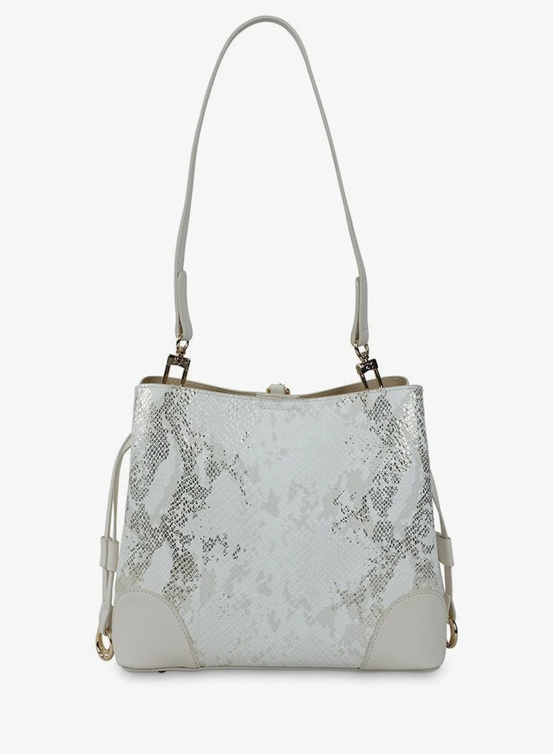 ميلانو DARA HOBO