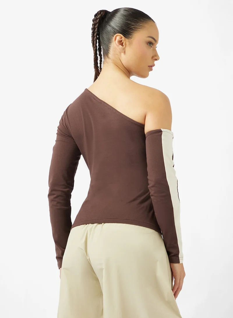 بوما تيشيرت غير متماثل