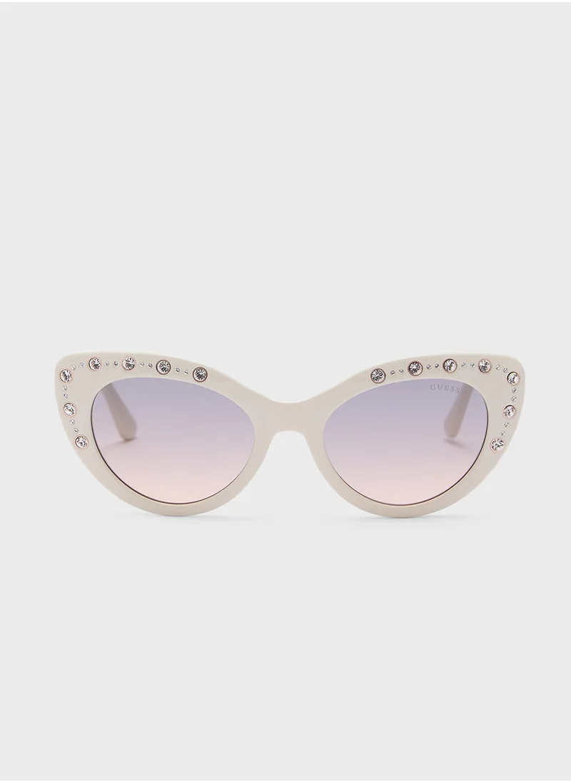 GUESS Injected Shaped Sunglasses