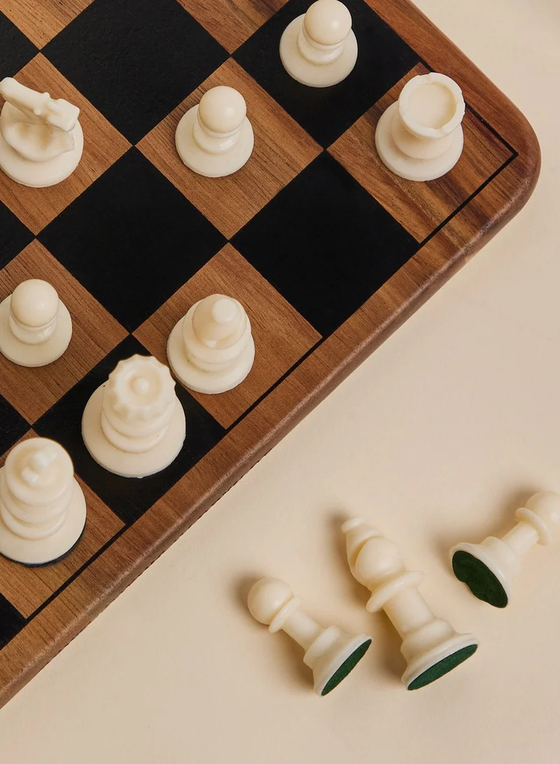 GENTLEMEN'S HARDWARE Acacia Wood Chess Set