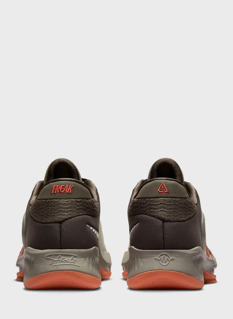 Nike Zoom Freak 4