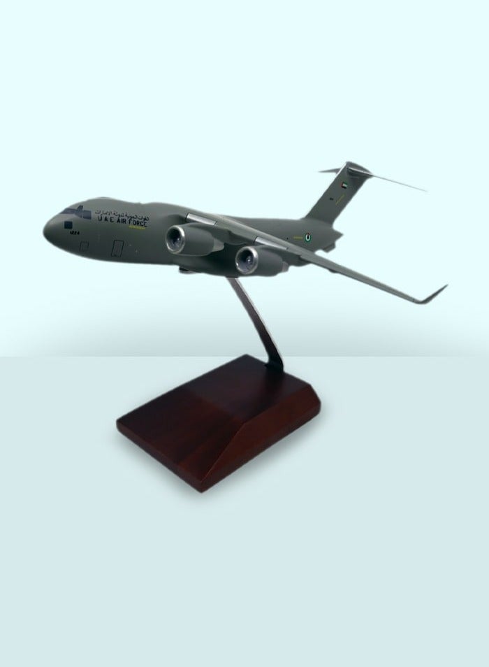 فايتر جيفتس C-17 UAE Air Force Model 1:200 Scale - Image 1