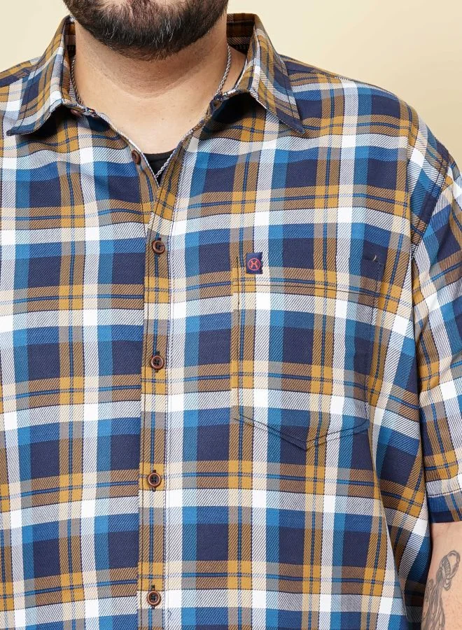 HARDSODA Men Plus Size Regular Fit Checkered Cutaway Collar Half Sleeves Casual Shirt