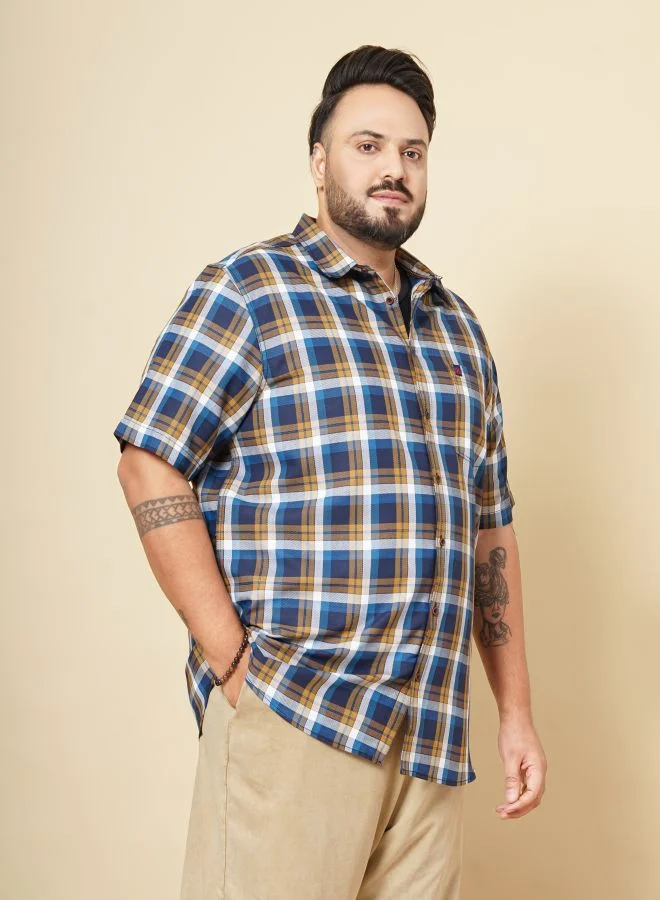 HARDSODA Men Plus Size Regular Fit Checkered Cutaway Collar Half Sleeves Casual Shirt