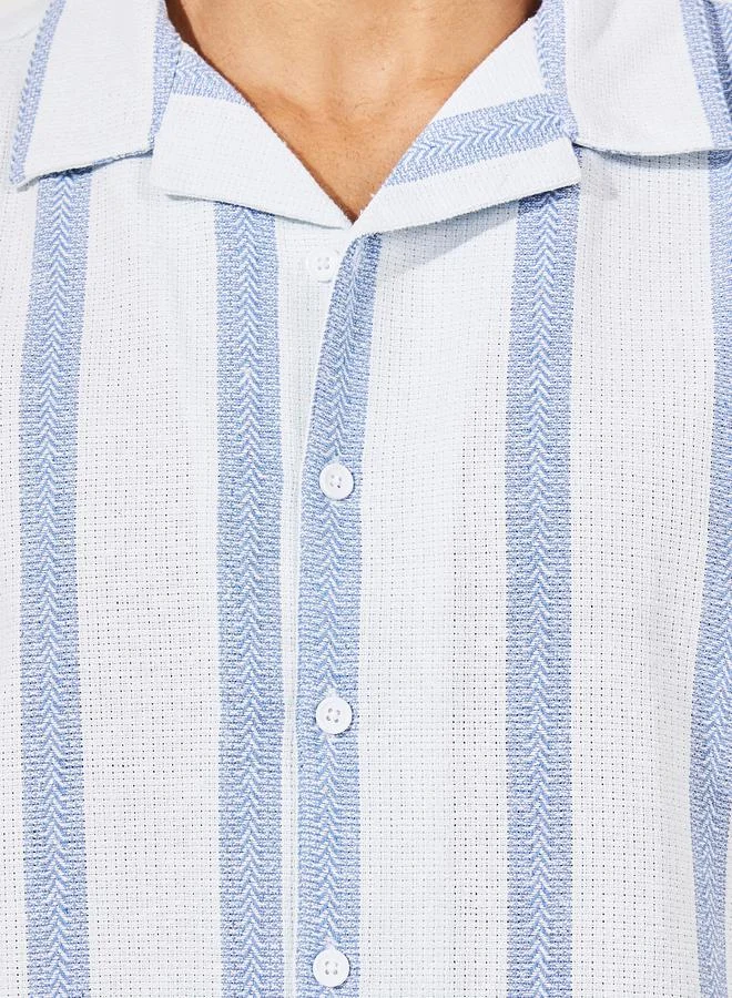 ستايلي Striped Cotton Dobby Resort Collar Relaxed Fit Shirt