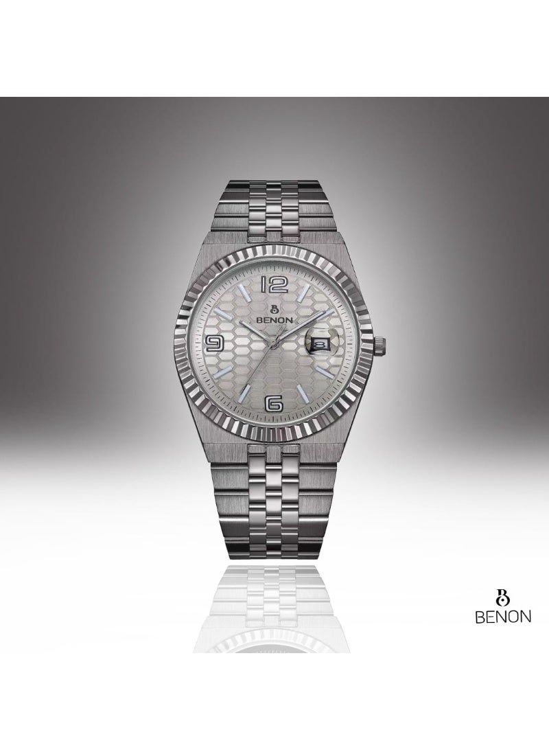 Men's watch with Arabic numerals