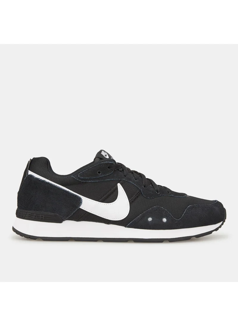 Nike Men's Venture Runner Shoe