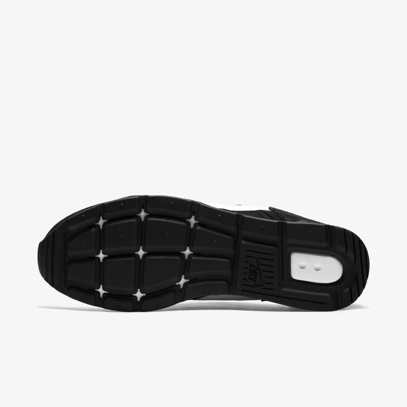 Nike Men's Venture Runner Shoe