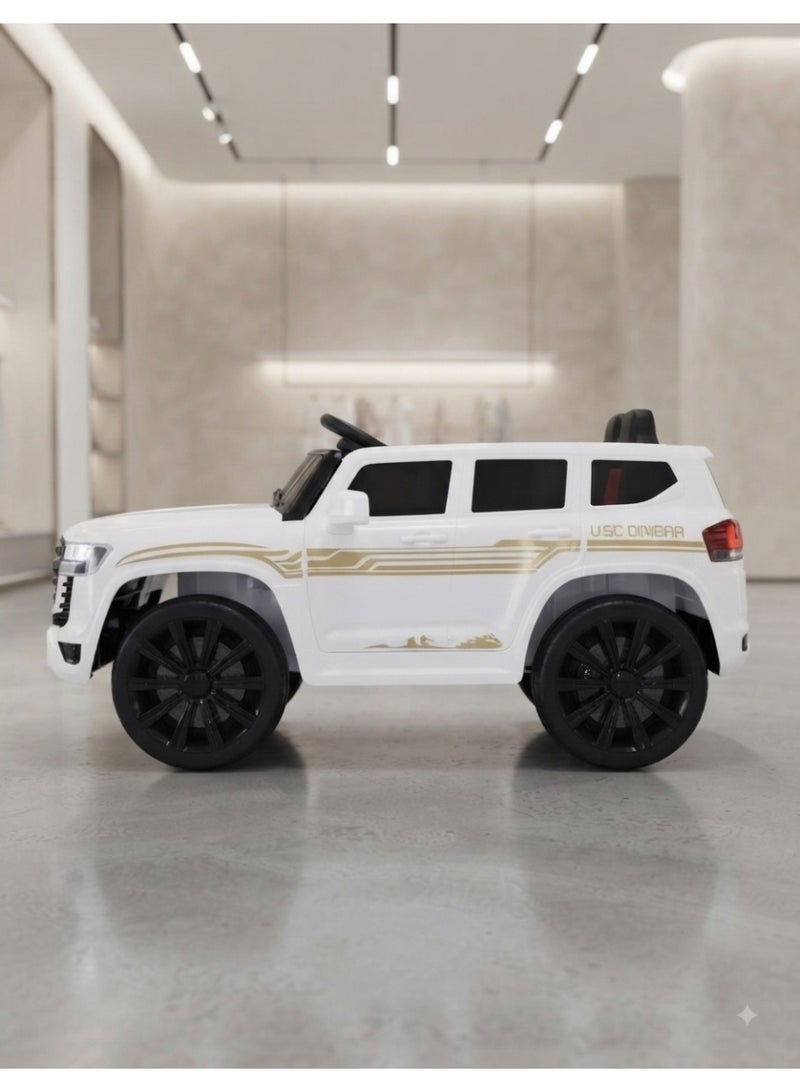 StarKids Toyota Land Cruiser Electric Jeep for Kids with Remote Control: Equipped with two powerful motors and two batteries, comfortable leather seats, and an integrated entertainment sound system for a realistic and safe driving experience for children up to 8 years old with a weight capacity of up to 60 kg. - Image 2