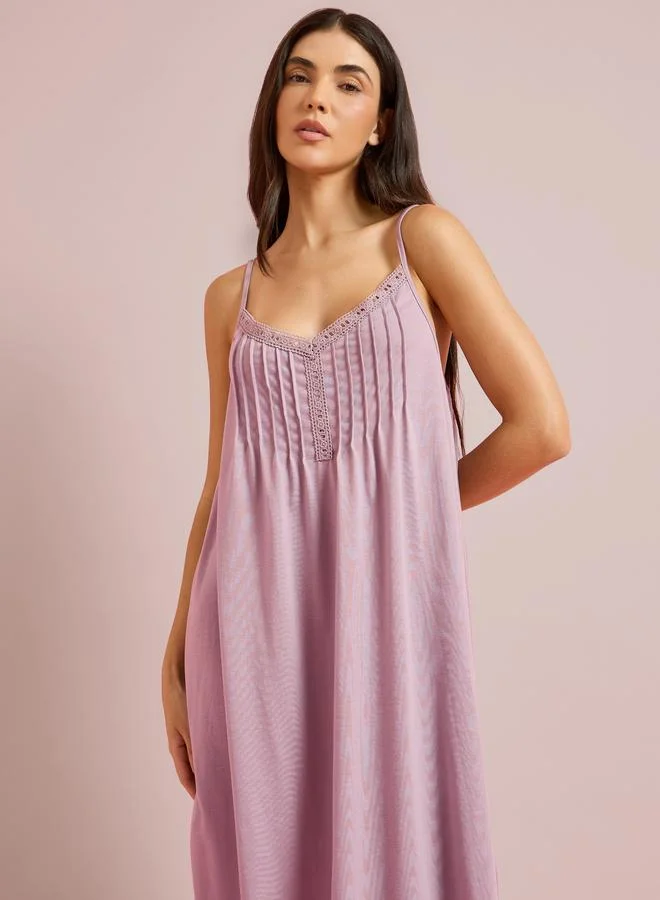 ستايلي Pink Placket Pintuck Lace V Neck Detail Slip Dress