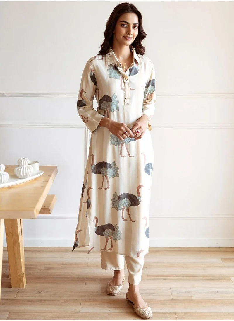 آي شين Regular Fit Embellished Pattern Round Neck Neck Three-Quarter Sleeve Cream Colour Knitted Rayon Kurta Set for Women with Mid-Rise Closure - A Timeless Addition to Your Collection