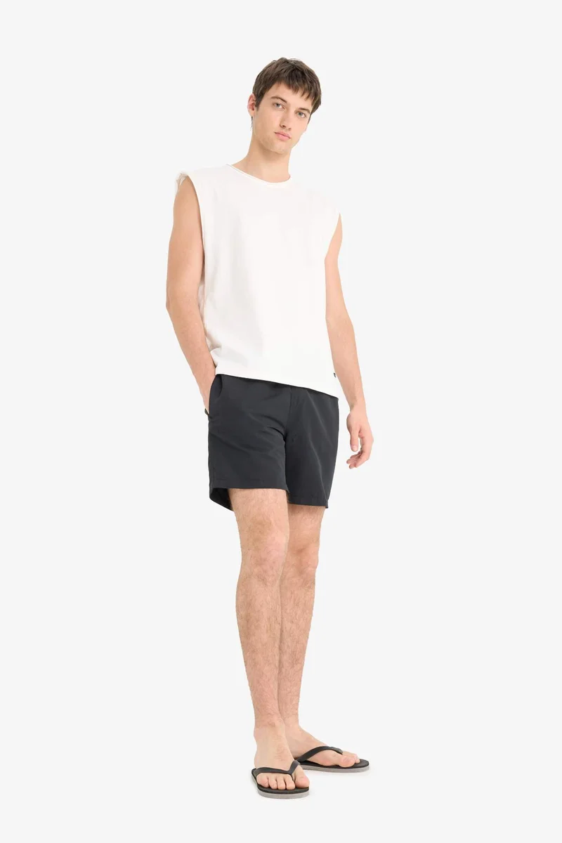 ديفاكتو Regular Fit Mesh Lined Above Knee Swim Shorts
