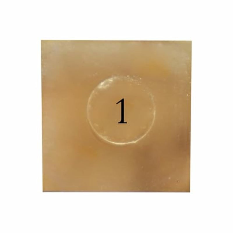 L'chear Lip Stick Matte Silky Soft Colors Shade Number 1 - Image 3