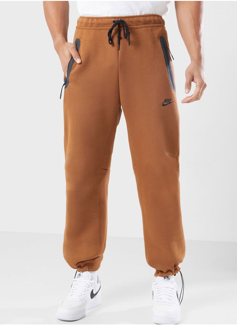 Nike - Tech Fleece Pants - Image 1