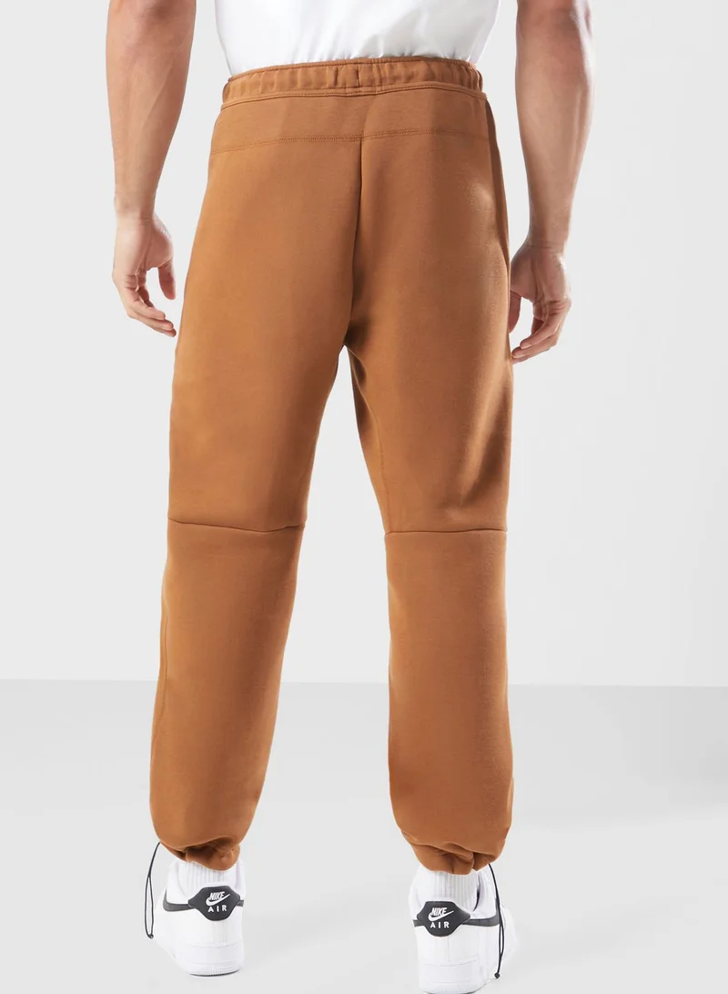 Nike Tech Fleece Pants