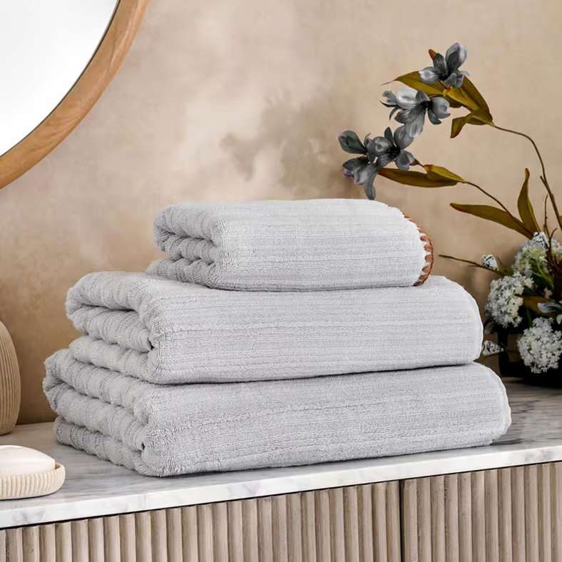 Pan Home منشفة استحمام مضلعة بدون لف - رمادي - Image 3