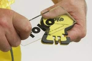 TOKO Scraper Sharpener - Plexiblade Sharpener for Ski Wax Removal - Image 3
