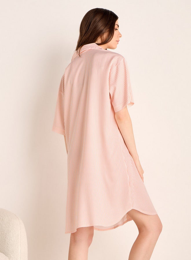 سبلاش فيڤ قميص نوم بياقة مشقوق مخططة - Image 3