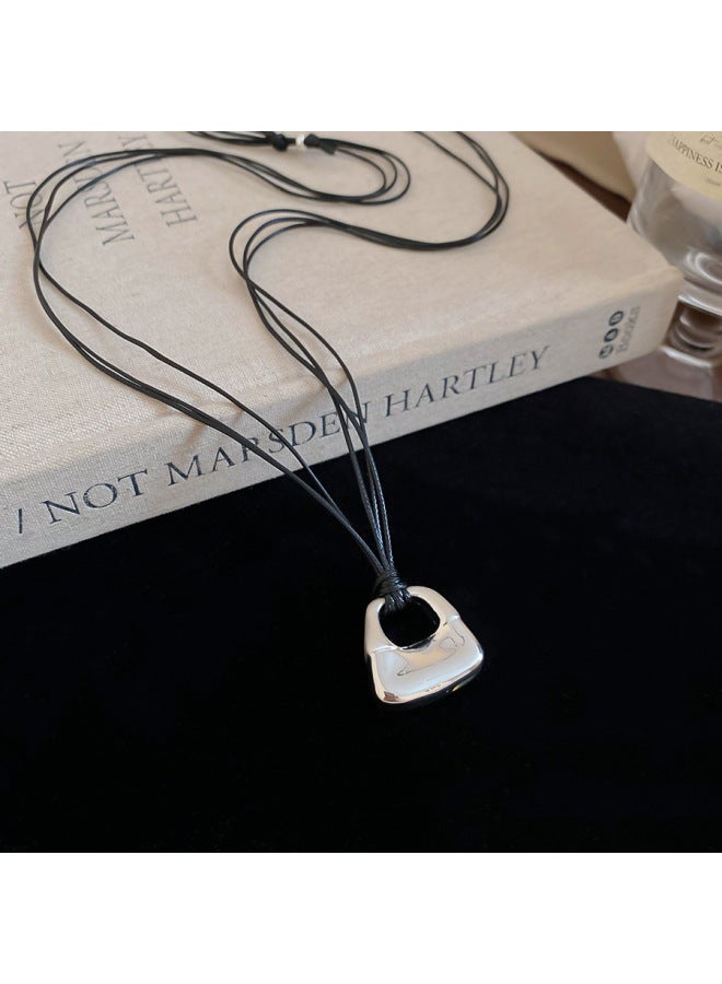 European And American Style Metallic Brushed Square Hollow Pendant Necklace, Minimalist Clavicle Chain, Designer Sweater Chain For Women