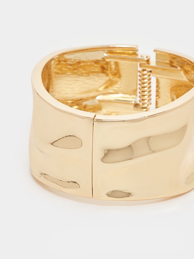 Styli Styli Metallic Thick Cuff Bracelet  - Image 3