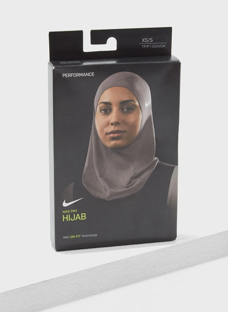 Nike Pro Hijab