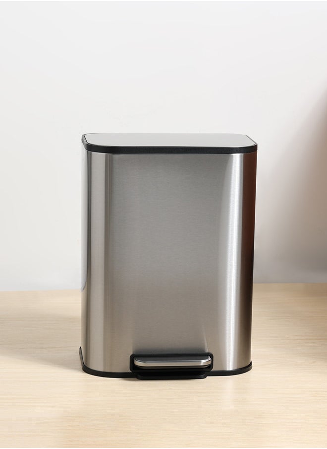 Trust - Stainless Steel Trash Bin 12L Silver Anti-Fingerprint & Soft Close Lid - Image 1