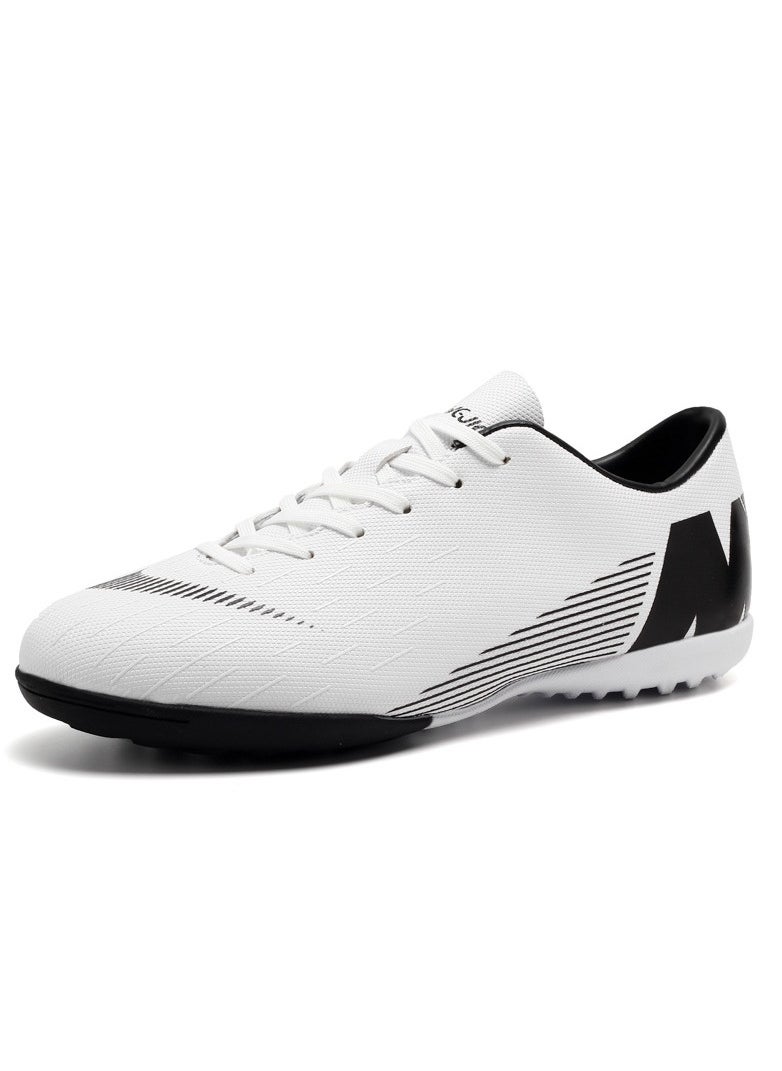 New Comfortable Football Shoes for Men And Women - pzsku/Z9AC1F7C6FA031512B2A8Z/45/_/1701757708/c2b5ecd9-2d1f-4f41-8abe-8bf75a6db300