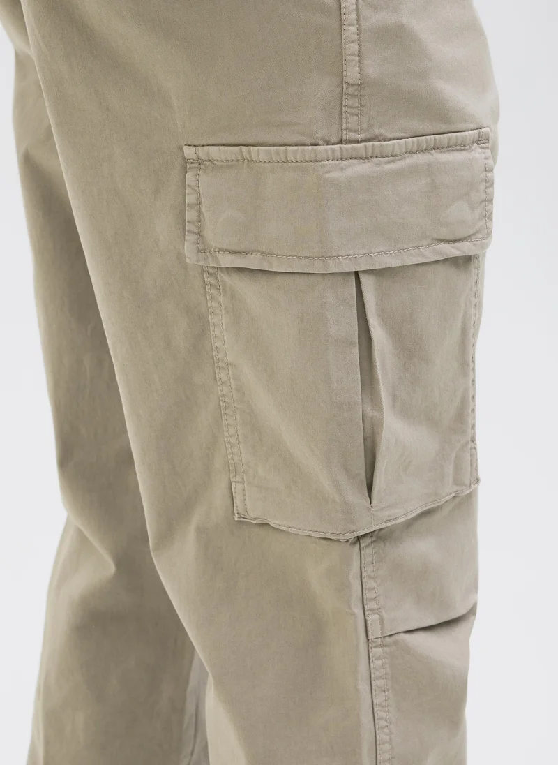 JACK & JONES  Casual Cargo Pants for Men | Best Price UAE