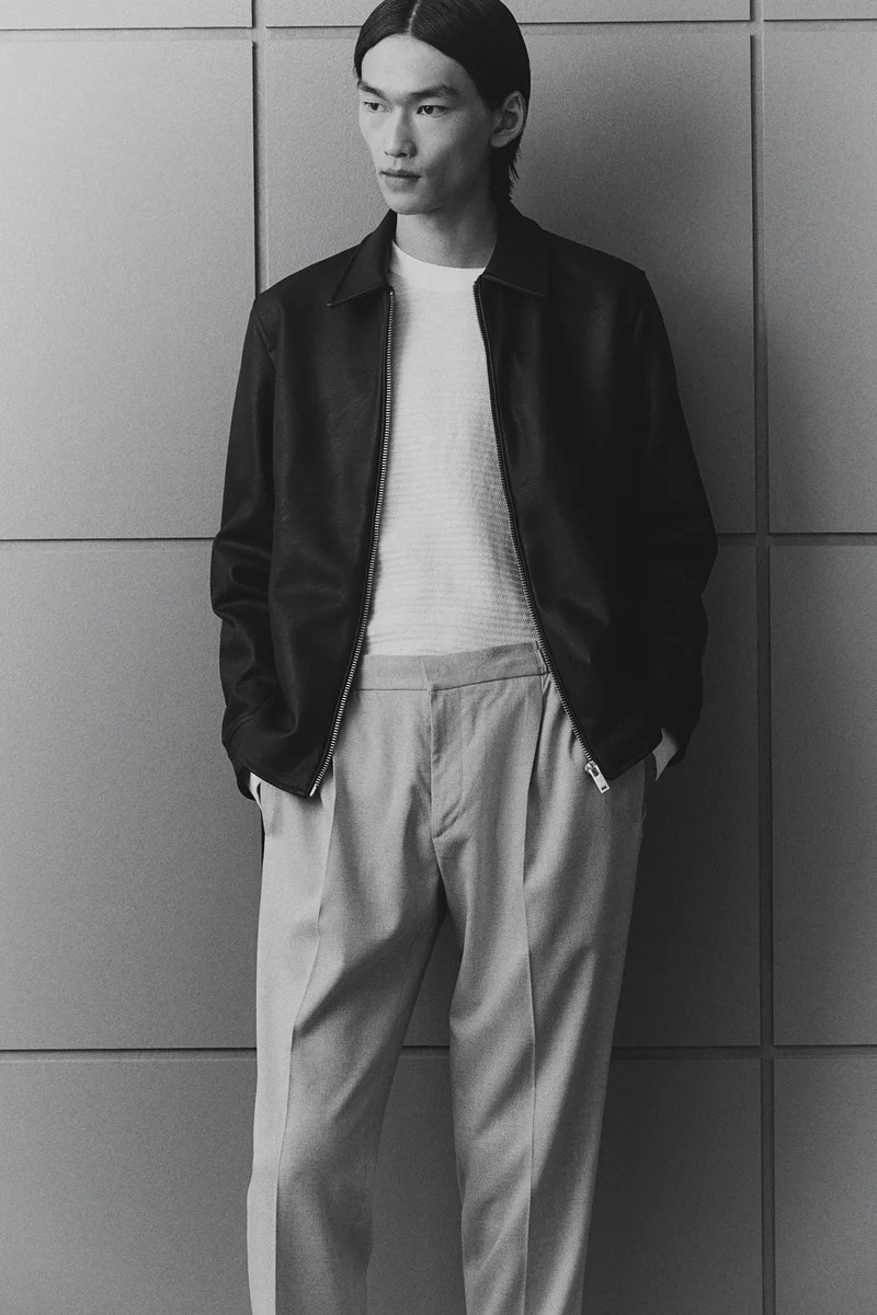 اتش اند ام بنطلون بقصّة عادية وكسرات على الساقين