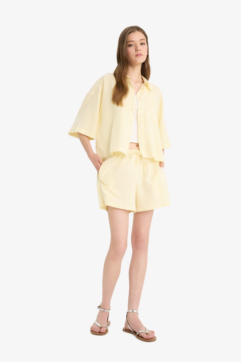 DeFacto Woman A Cut Striped Normal Waist Regular Hem Shorts  - Image 2