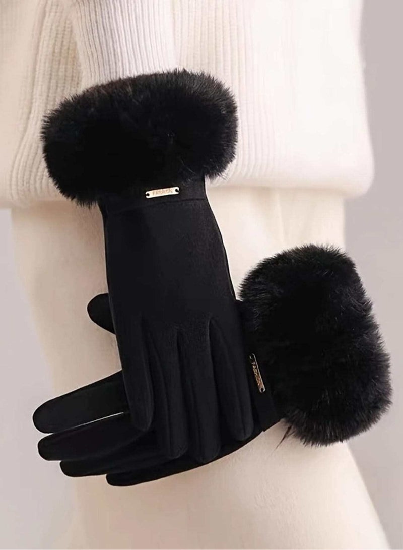 Women's winter gloves with faux fur cuffs to add a distinctive touch in the winter - Image 1