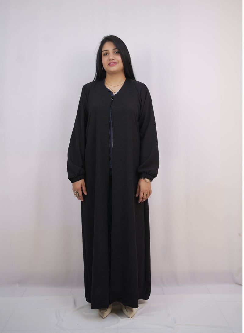 Al Batool Arabian Open Abaya of Stylish Cey Fabric with One-Button Closure - Image 1