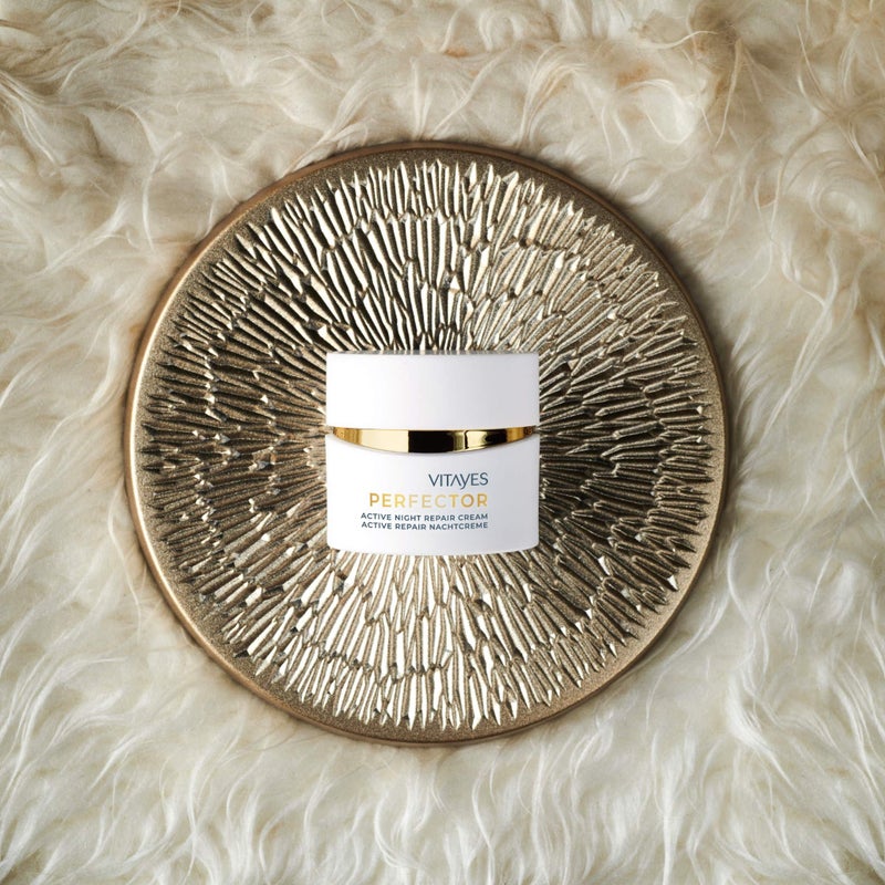 VITAYES Moisturizing Night Cream for Face with Vitamin C for Dark Spots, Fine Lines, Wrinkles, Even Tone and Acne Scar Removal, Hydrating & Brightening Skin for Women and Men - Image 4